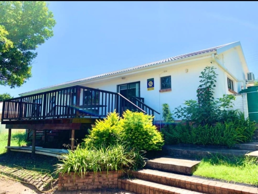 3 Bedroom Property for Sale in Beacon Bay Eastern Cape